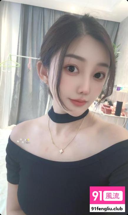 爱健身的丫头
